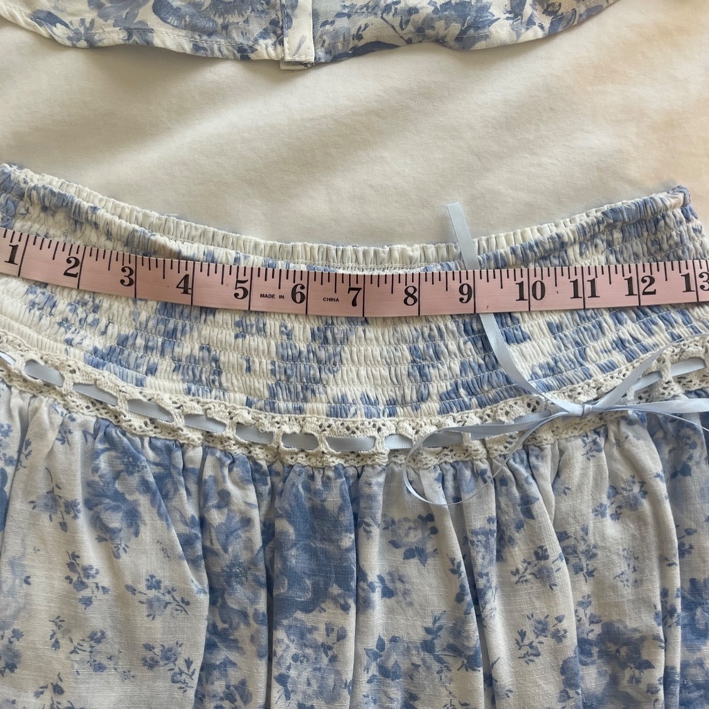 Hollister 2-pc top/skirt blue and white floral set - Women's Size S - Picture 7 of 11